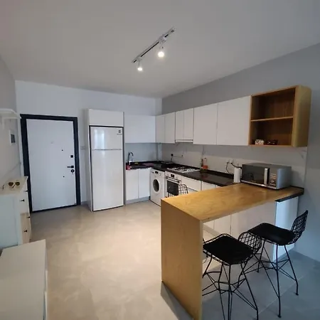 Apartament Lazy Weekend Iona In Caesar Blue Resort, Lunch 4pm, Super Gym, Sauna, Heated Swimming Pool, Jacuzzi Gastria