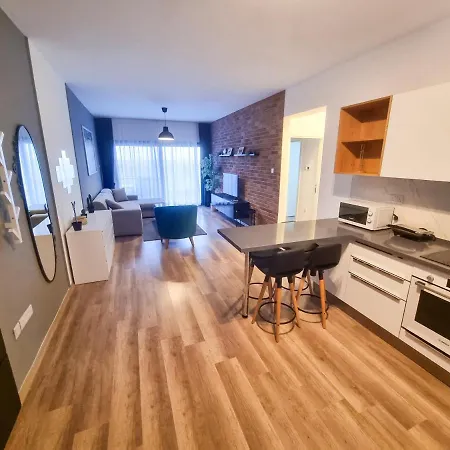 Lazy Weekend Iona In Caesar Blue Resort, Lunch 4pm, Super Gym, Sauna, Heated Swimming Pool, Jacuzzi Gastria