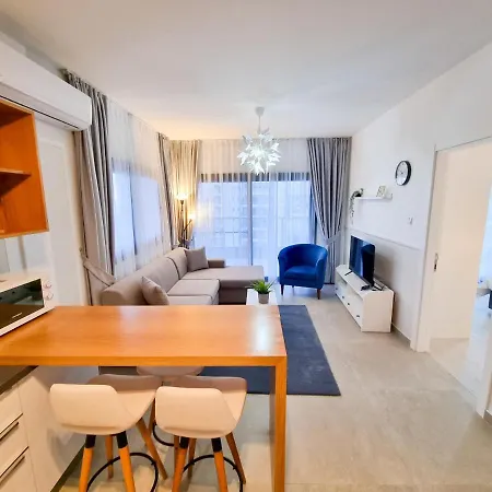 Apartament Lazy Weekend Iona In Caesar Blue Resort, Lunch 4pm, Super Gym, Sauna, Heated Swimming Pool, Jacuzzi Gastria