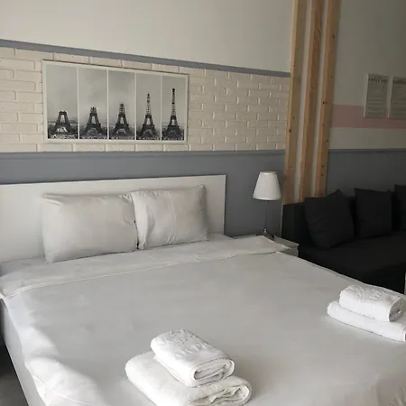 Apartamento Lazy Weekend Iona In Caesar Blue Resort, Lunch 4pm, Super Gym, Sauna, Heated Swimming Pool, Jacuzzi Gastria