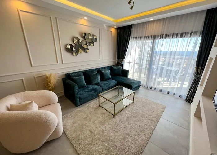 Lazy Weekend Iona In Caesar Blue Resort, Lunch 4pm, Super Gym, Sauna, Heated Swimming Pool, Jacuzzi Διαμέρισμα *