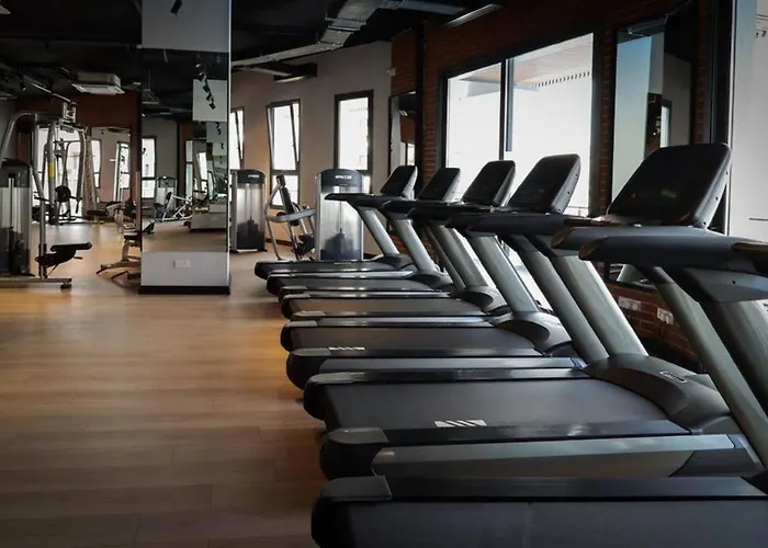 Διαμέρισμα Lazy Weekend Iona In Caesar Blue Resort, Lunch 4pm, Super Gym, Sauna, Heated Swimming Pool, Jacuzzi Gastria