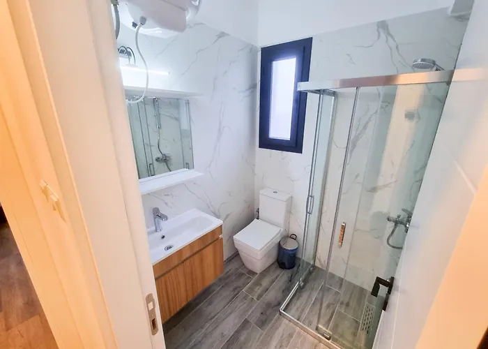 Lazy Weekend Iona In Caesar Blue Resort, Lunch 4pm, Super Gym, Sauna, Heated Swimming Pool, Jacuzzi Lägenhet